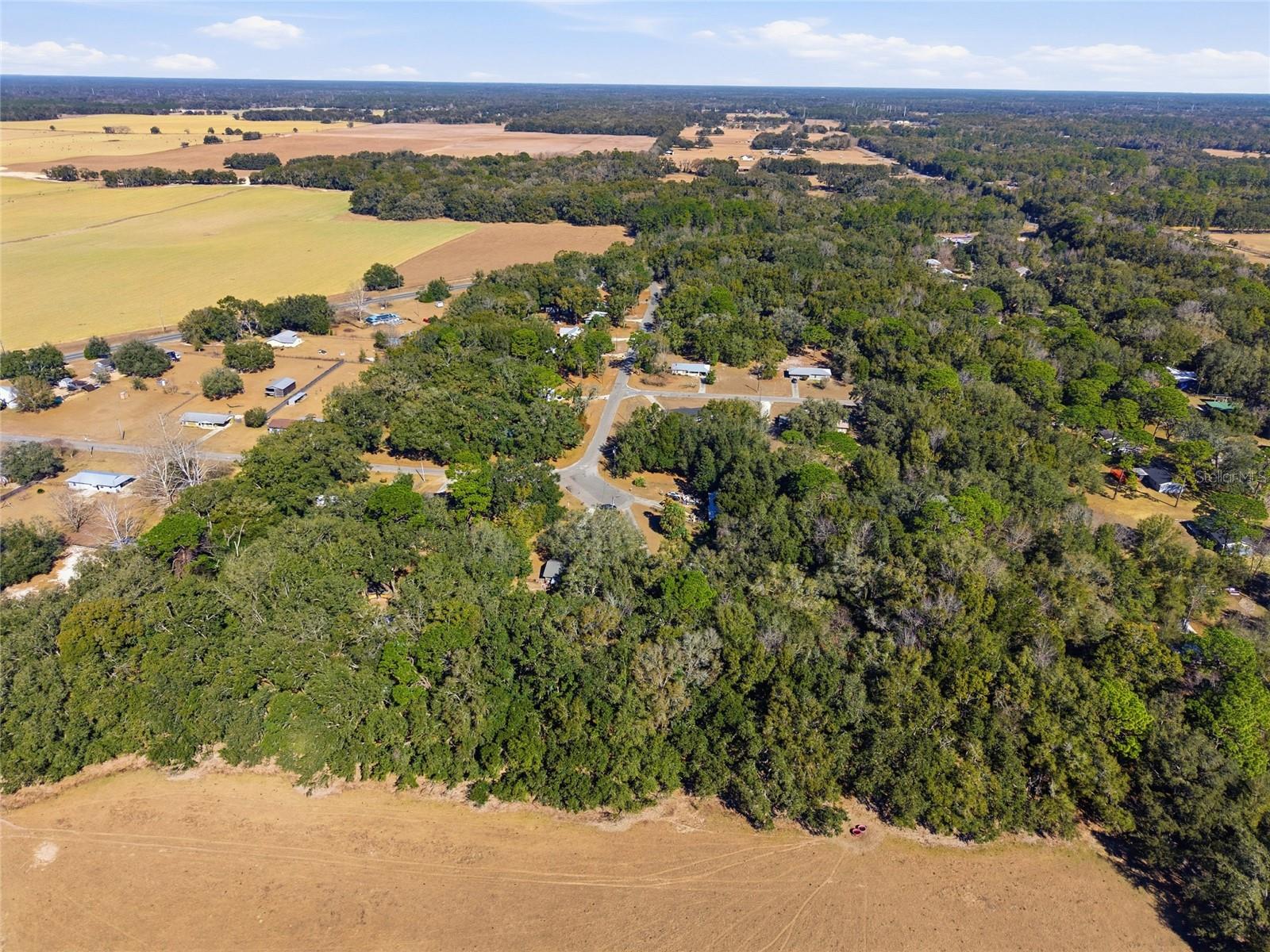 Image 37 of 41 For 16564 25th Lane