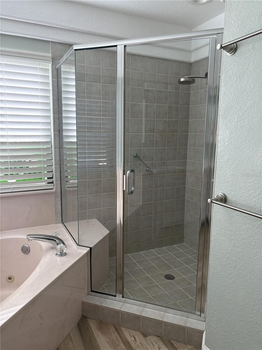 Image 10 of 17 For 4427 5th Street