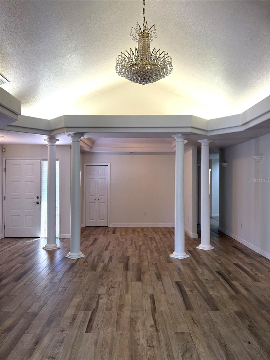 Image 3 of 17 For 4427 5th Street