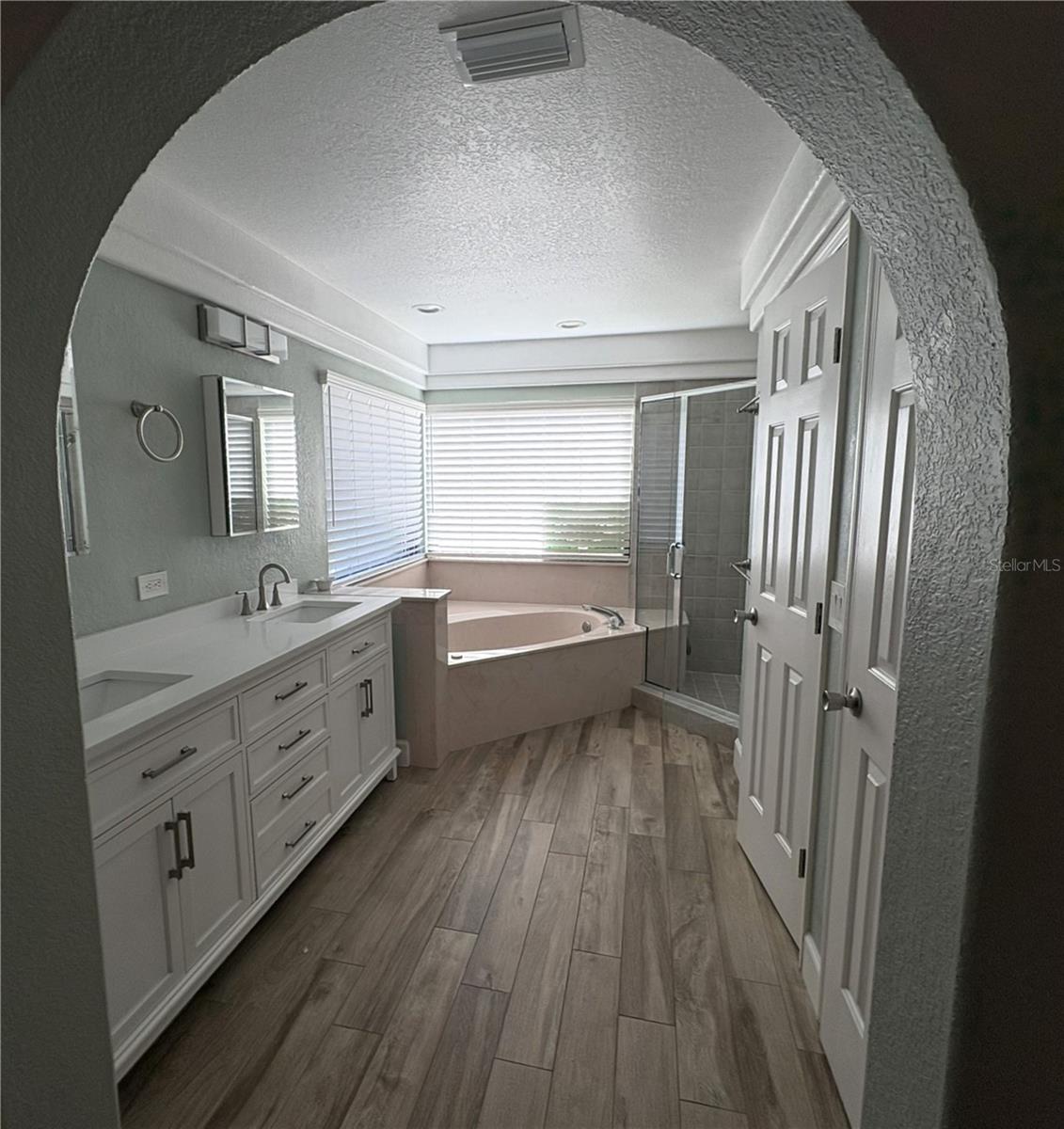 Image 9 of 17 For 4427 5th Street