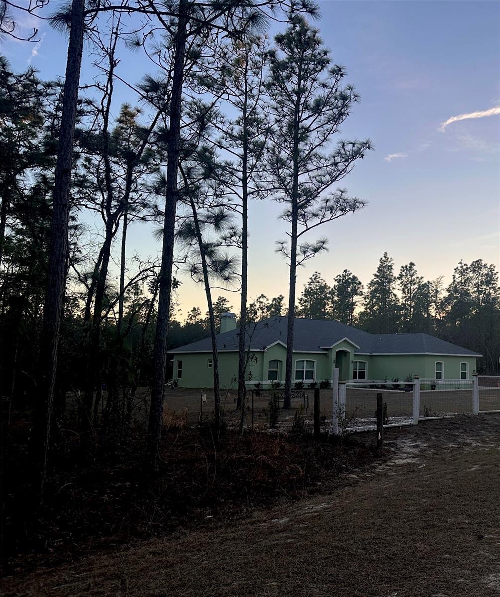 Image 8 of 11 For 0000 130th Terrace