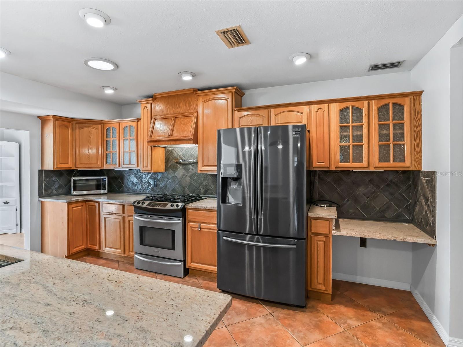 Image 15 of 49 For 60 52nd Avenue