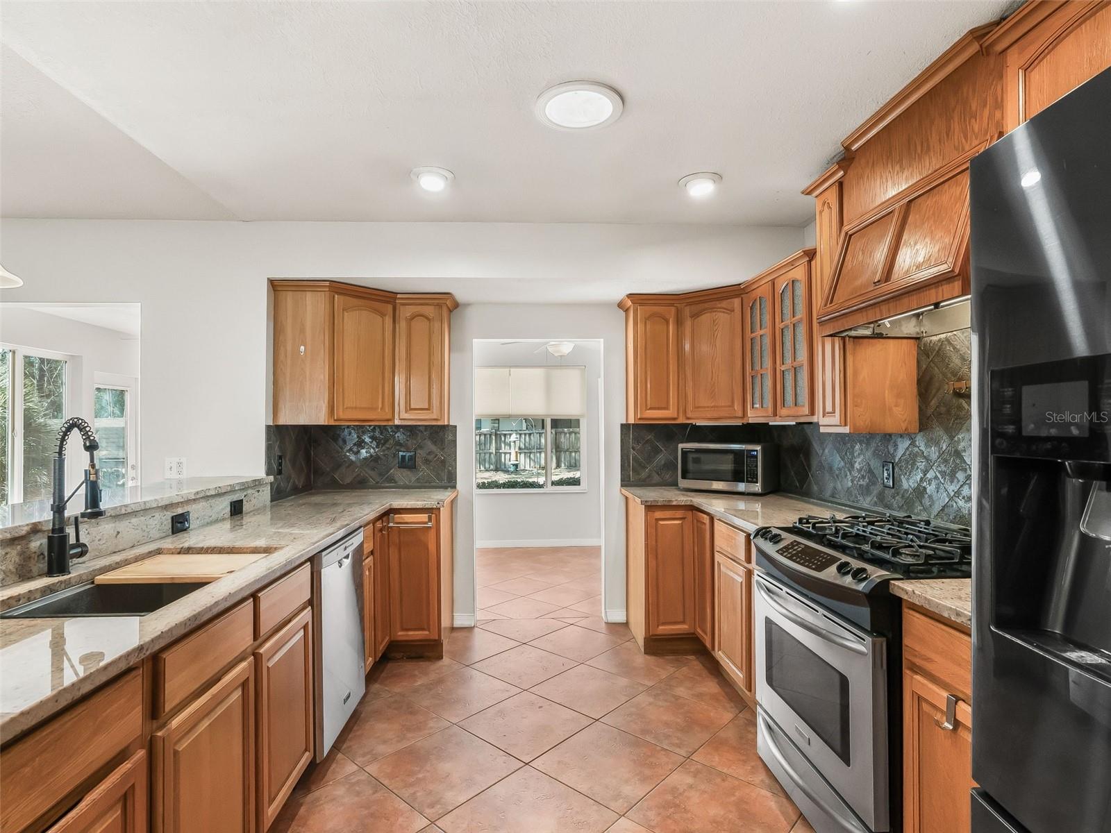 Image 17 of 49 For 60 52nd Avenue