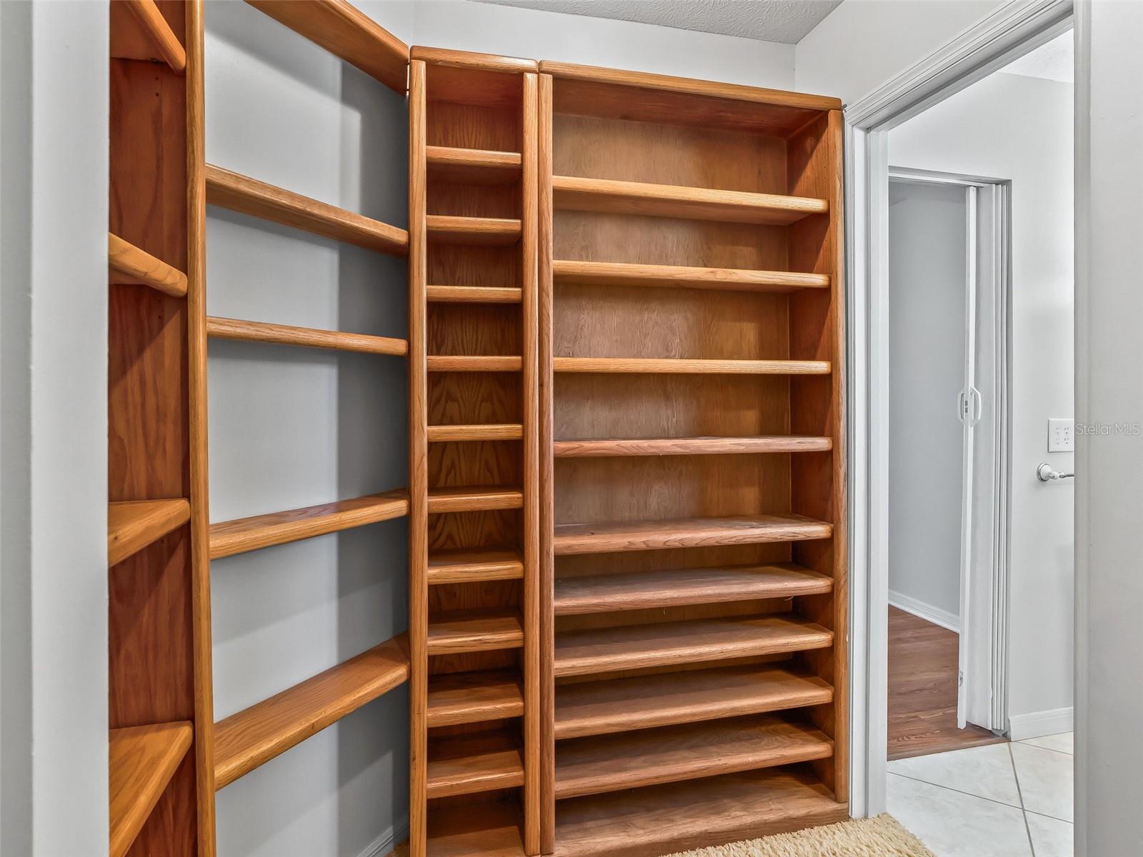 Image 28 of 49 For 60 52nd Avenue