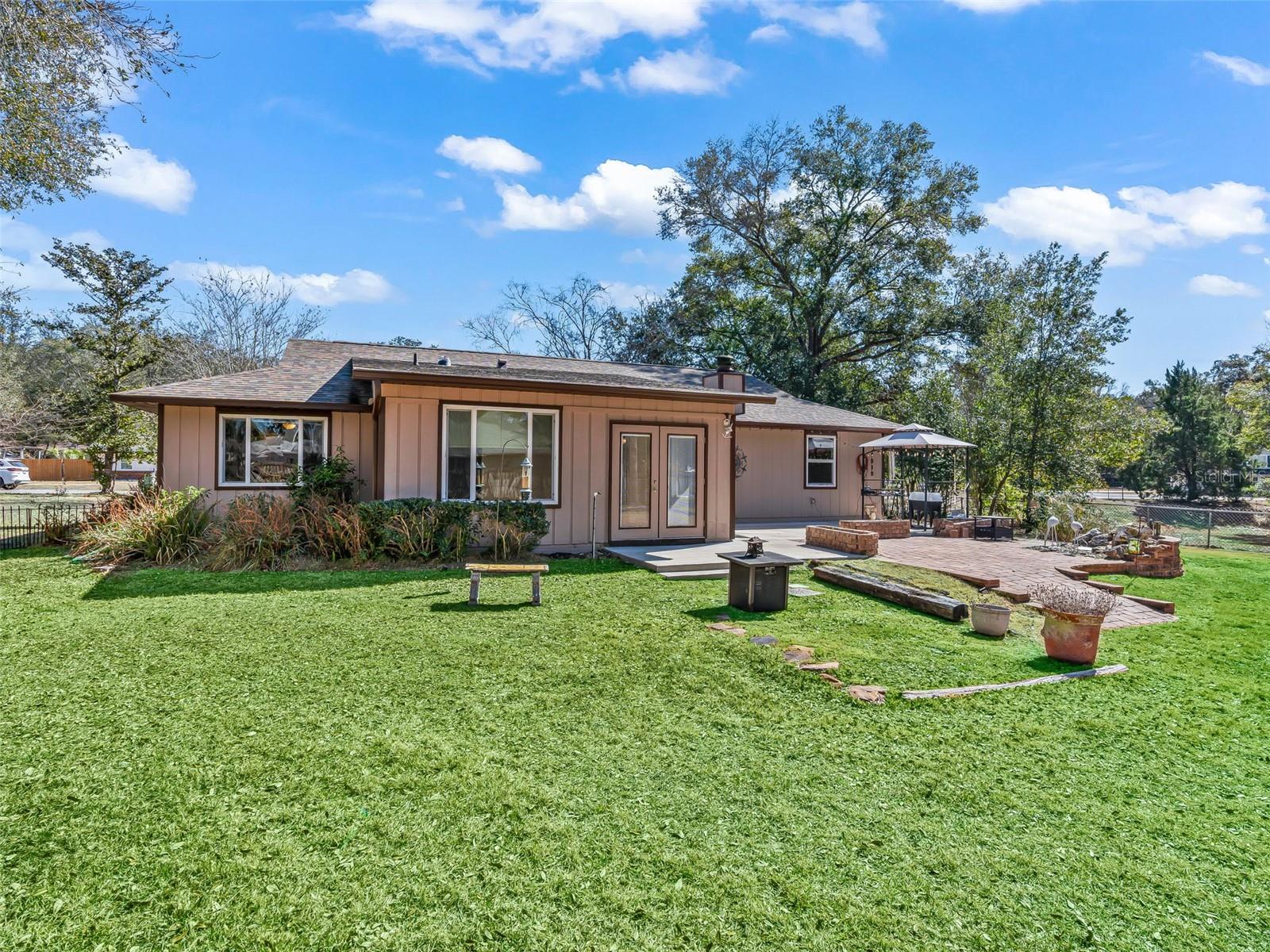 Image 40 of 49 For 60 52nd Avenue