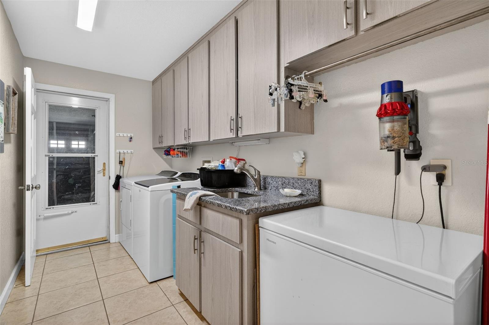 Image 29 of 61 For 115 Hunting Lodge Drive