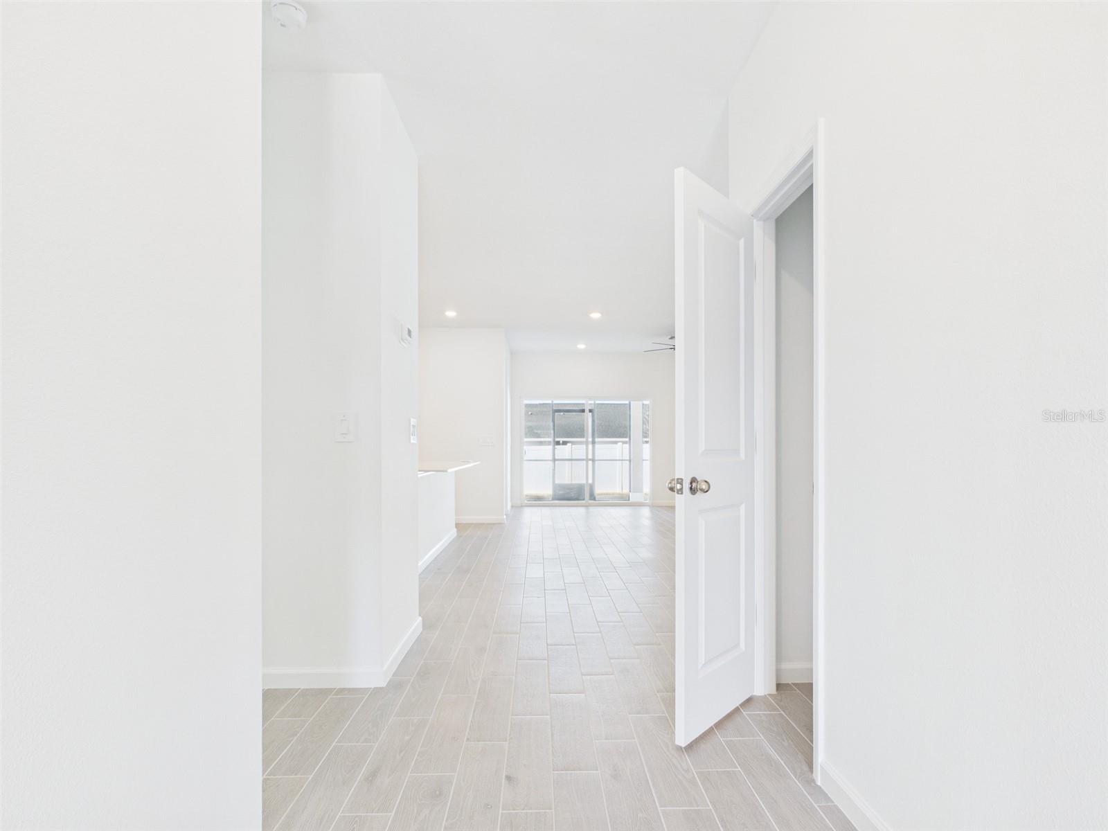 Image 20 of 48 For 8966 69th Terrace