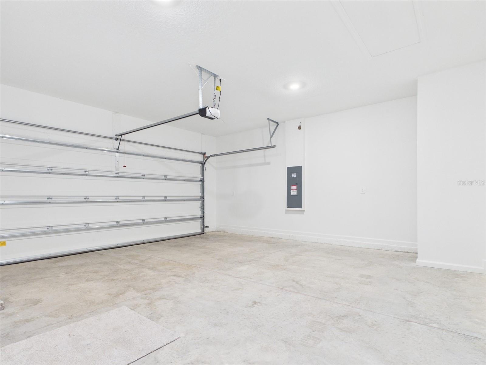 Image 27 of 48 For 8966 69th Terrace