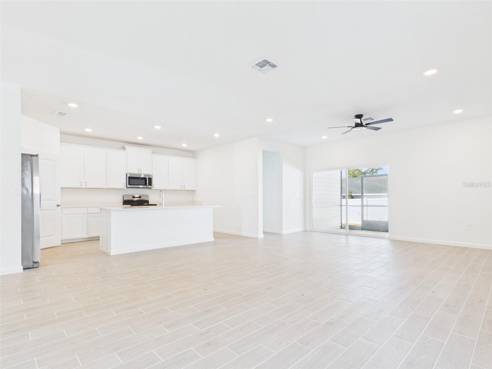 Image 29 of 48 For 8966 69th Terrace