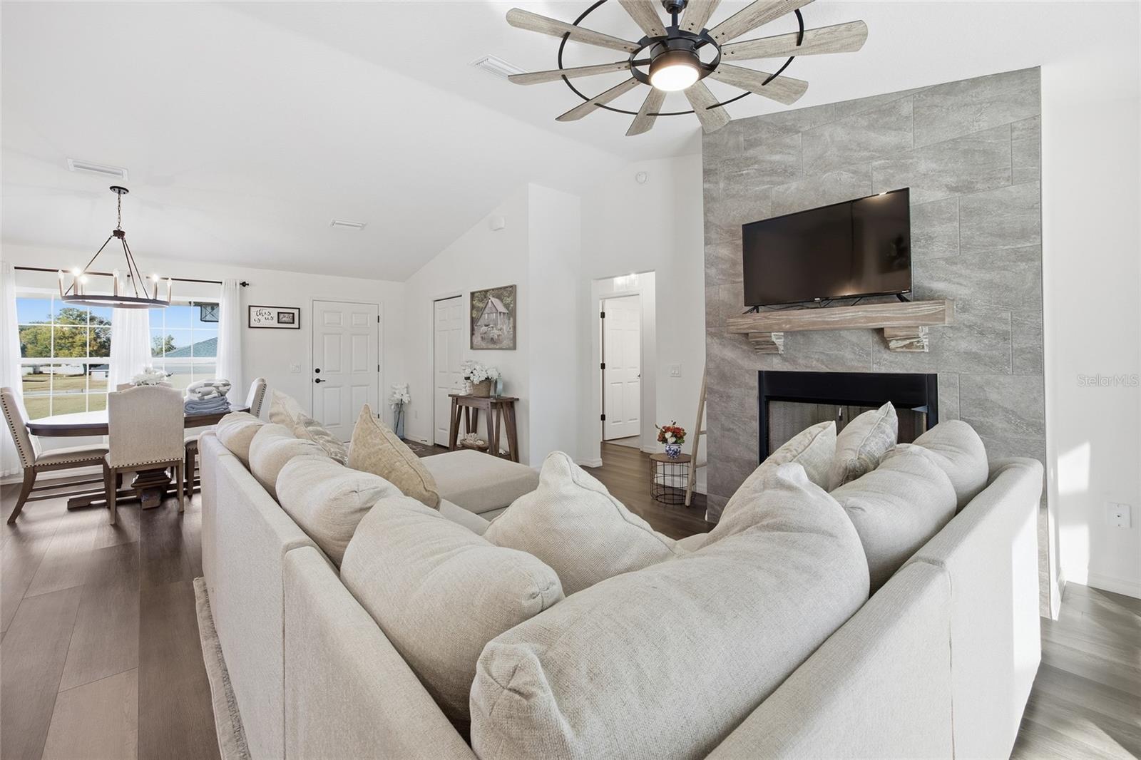 Image 11 of 47 For 1740 160th Place