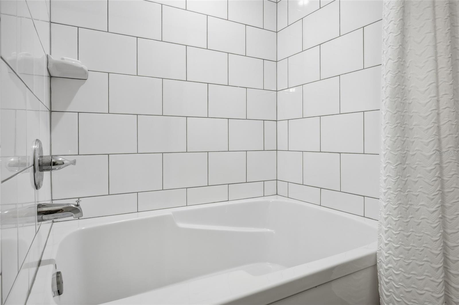 Image 23 of 47 For 1740 160th Place