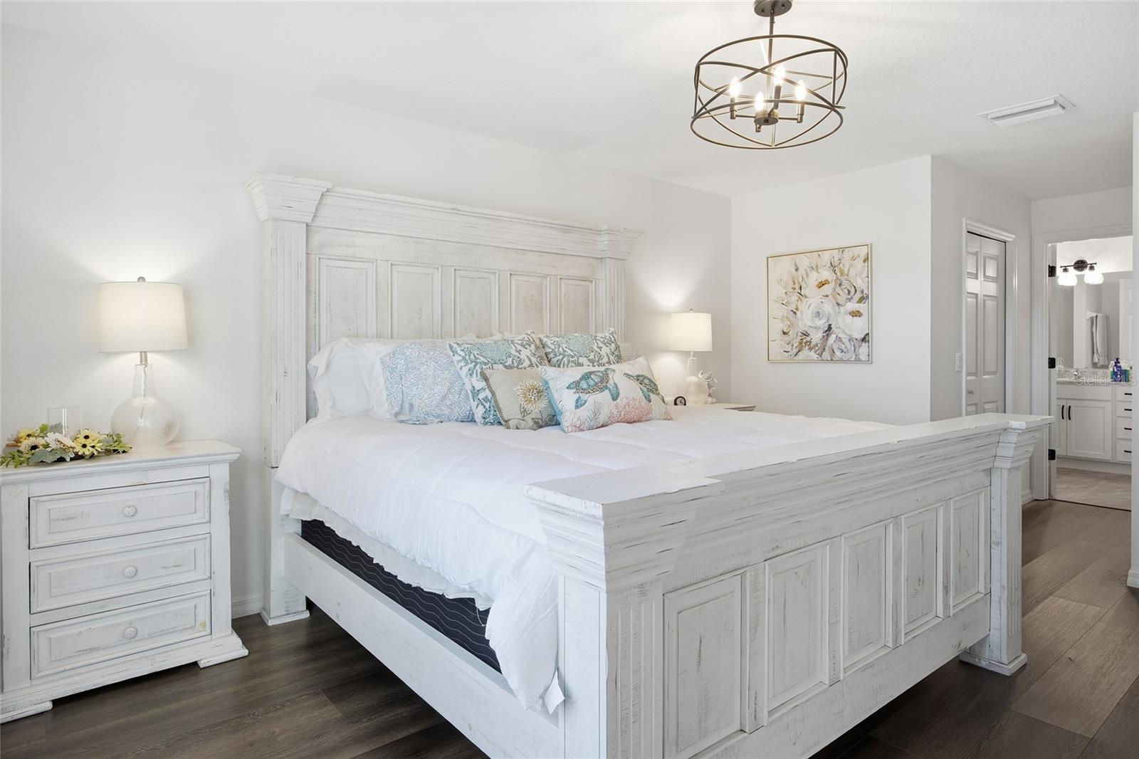 Image 28 of 47 For 1740 160th Place