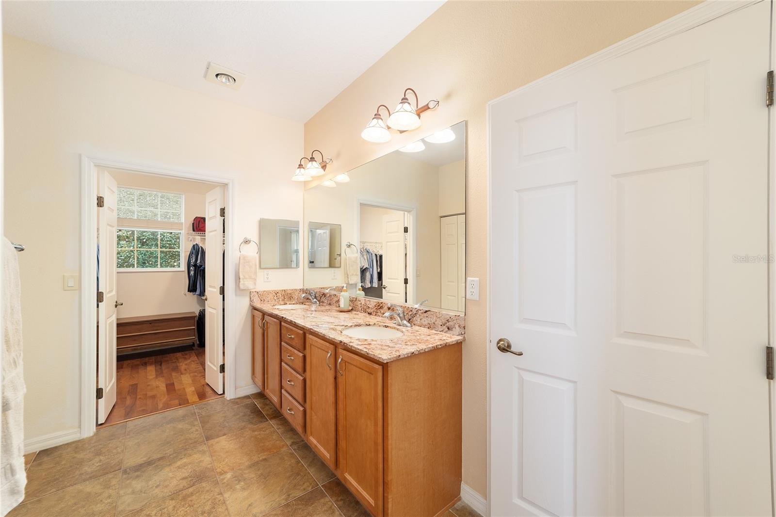 Image 21 of 35 For 8835 83rd Court Road