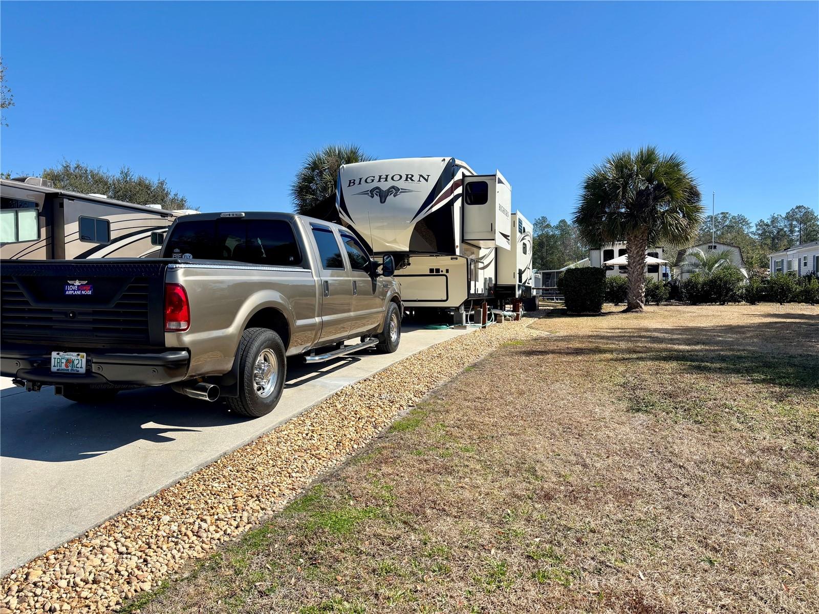 Image 4 of 88 For 3047 102nd Avenue Road