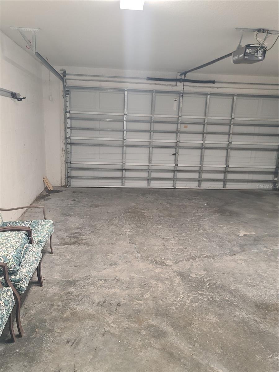 Image 27 of 48 For 6362 Walter Terrace