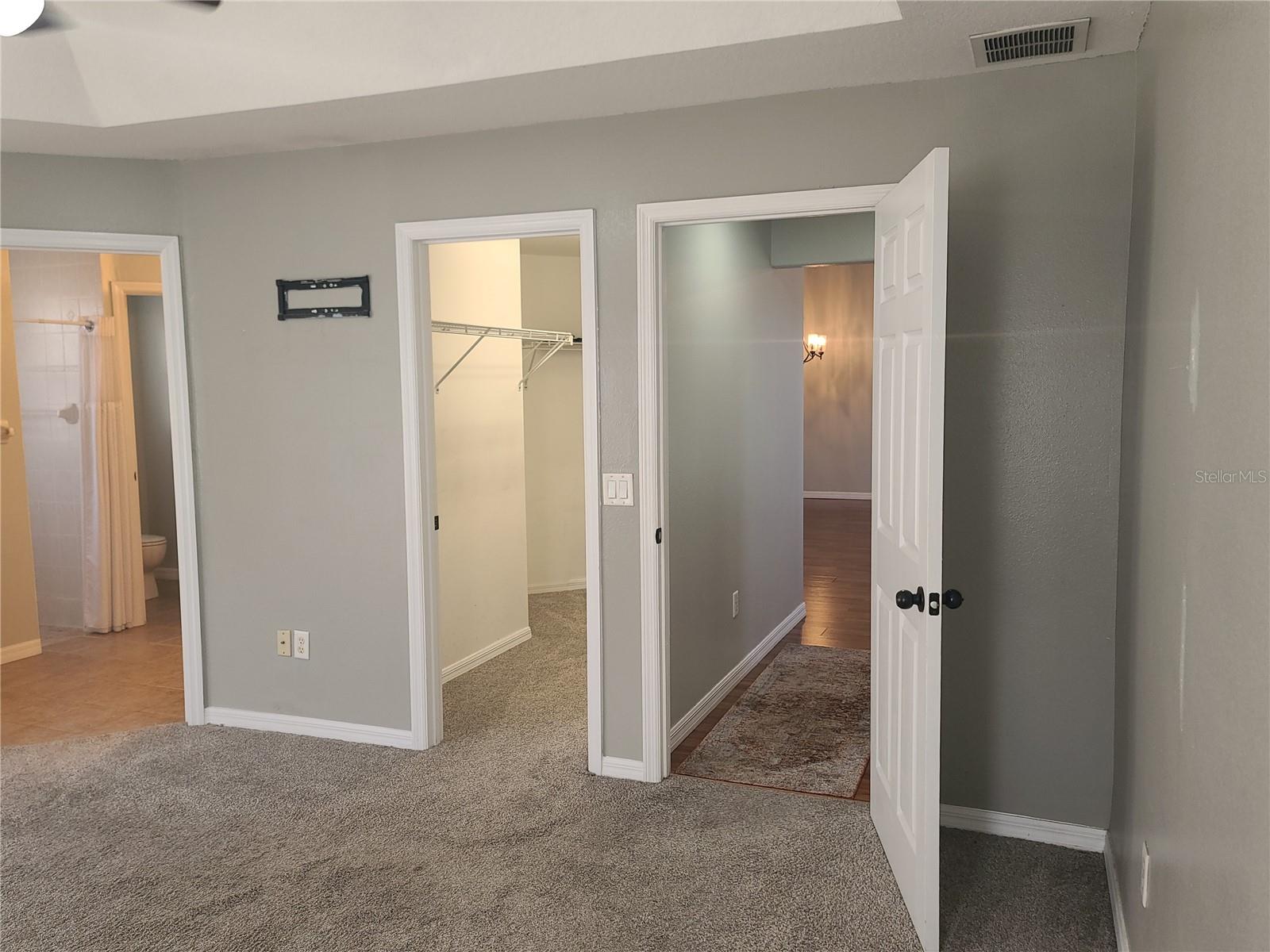 Image 30 of 48 For 6362 Walter Terrace