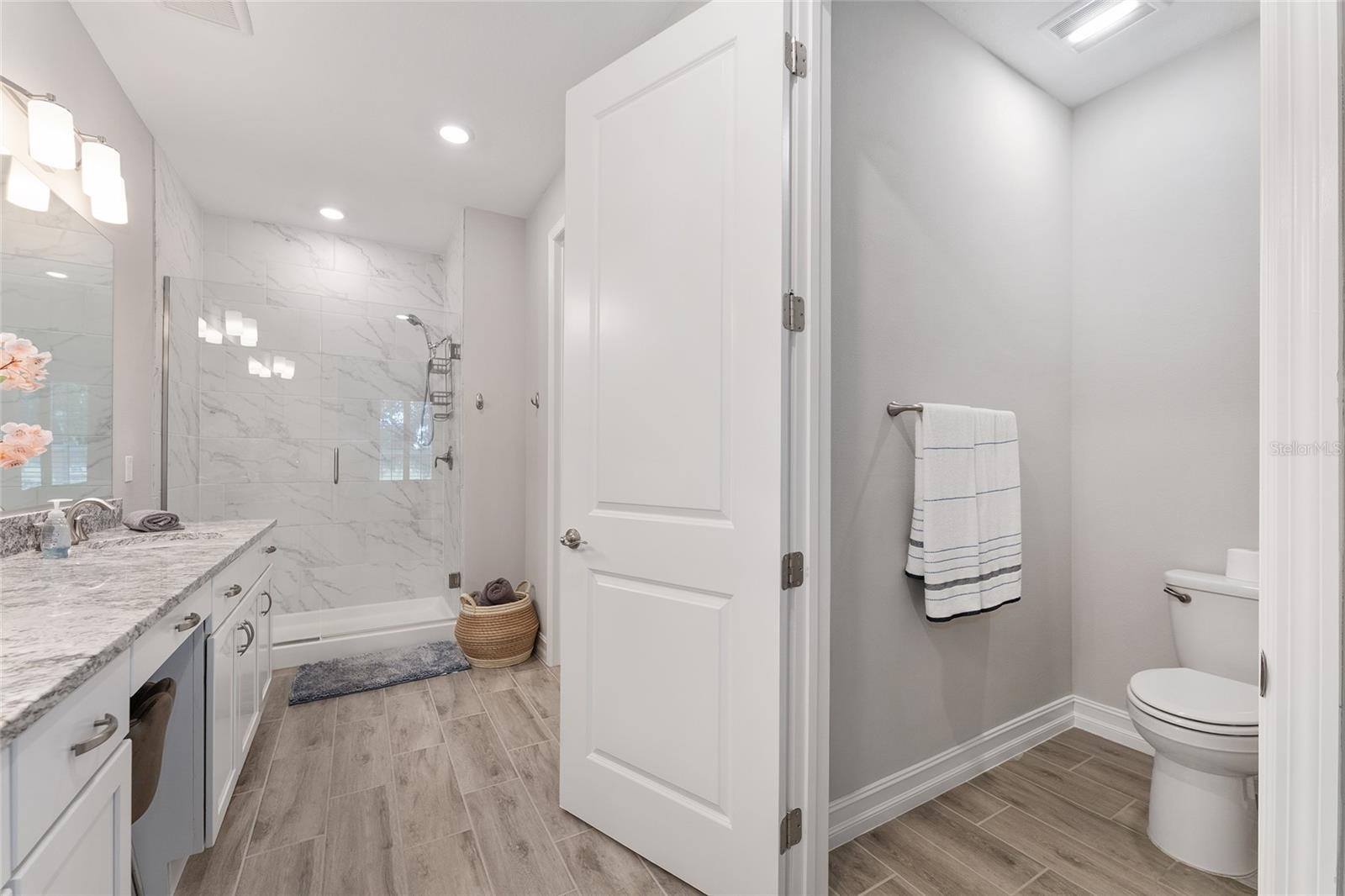 Image 41 of 68 For 4306 54th Terrace