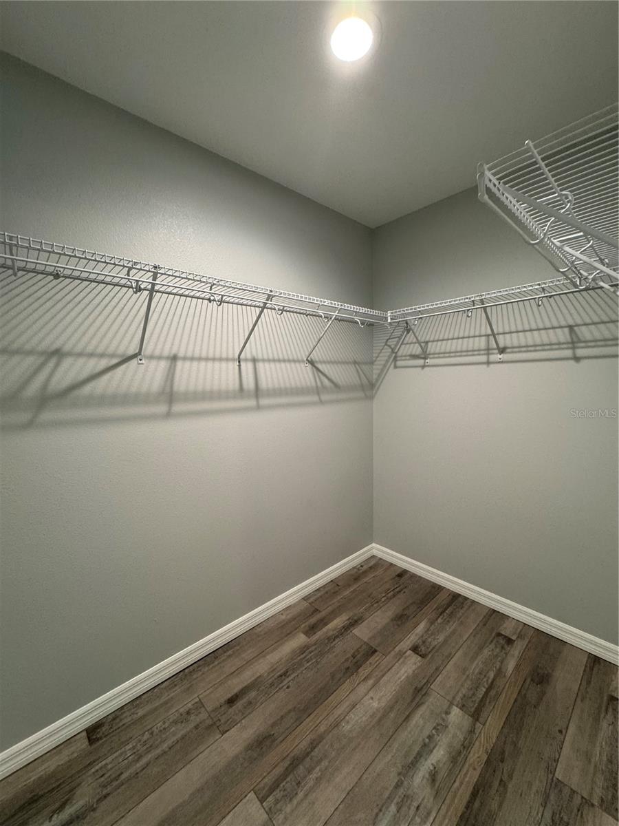 Image 16 of 23 For 11998 Condor Drive