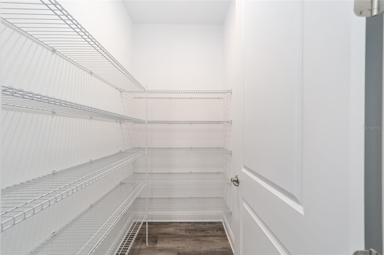 Image 21 of 42 For 9621 100th Terrace