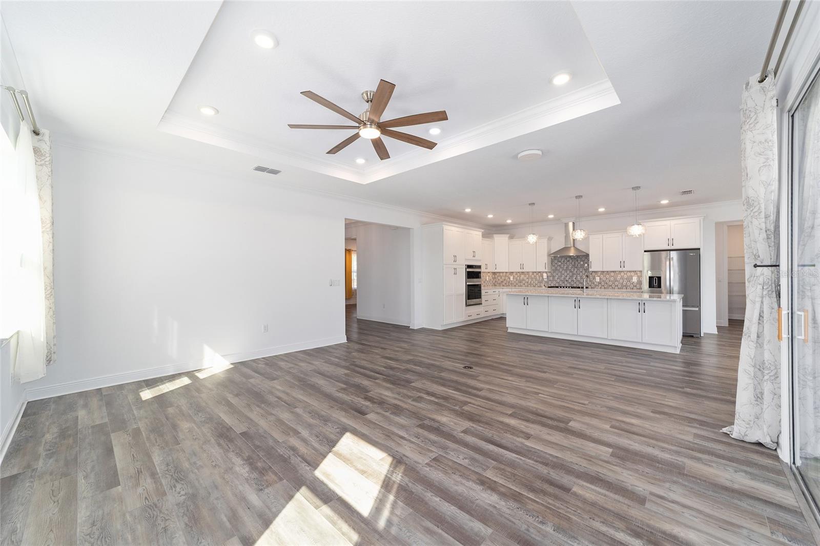 Image 25 of 42 For 9621 100th Terrace