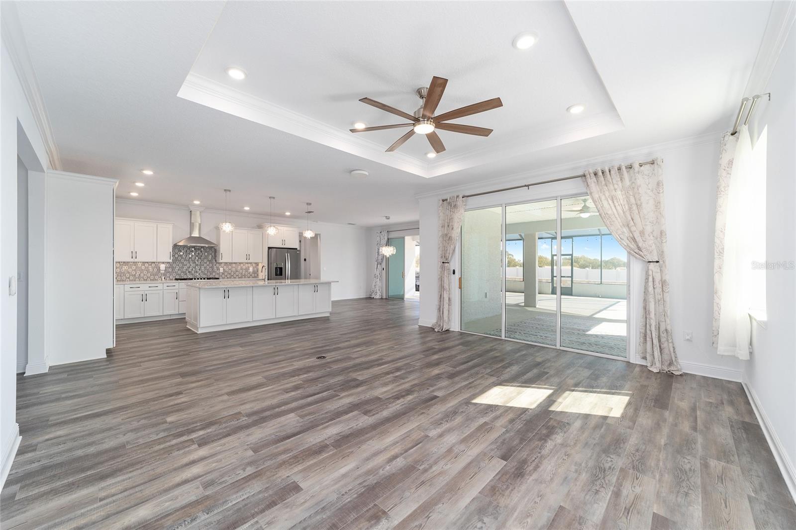 Image 26 of 42 For 9621 100th Terrace