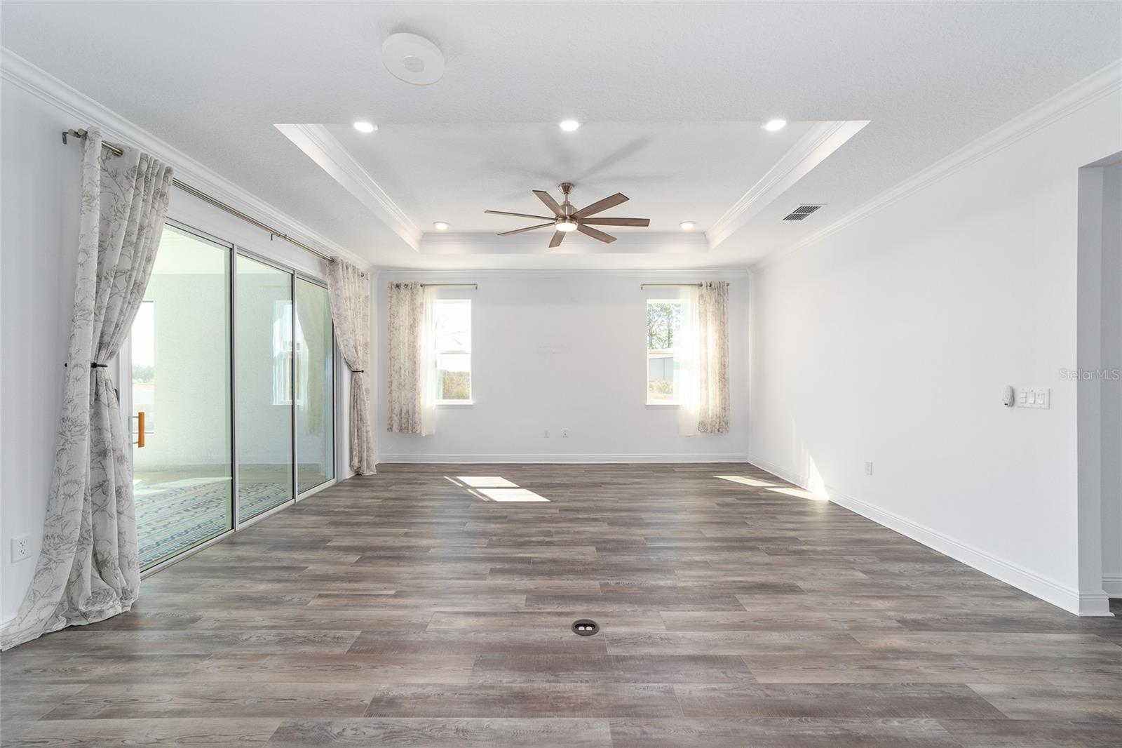 Image 27 of 42 For 9621 100th Terrace