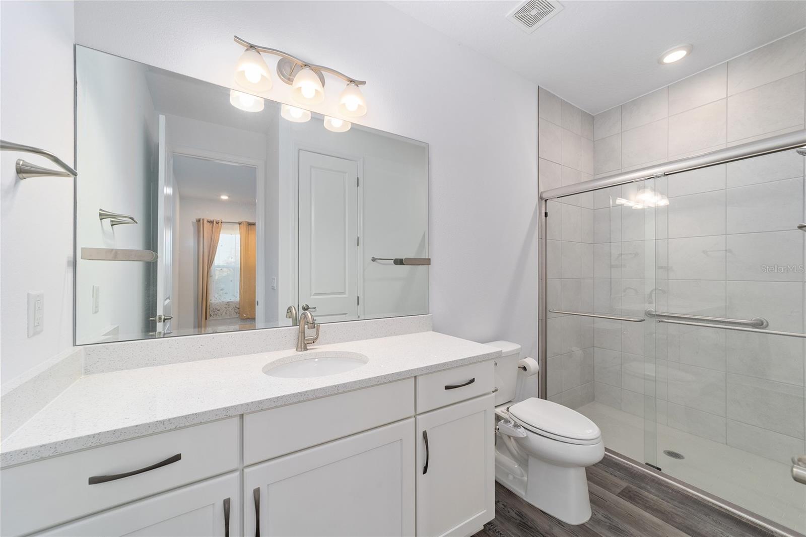 Image 34 of 42 For 9621 100th Terrace