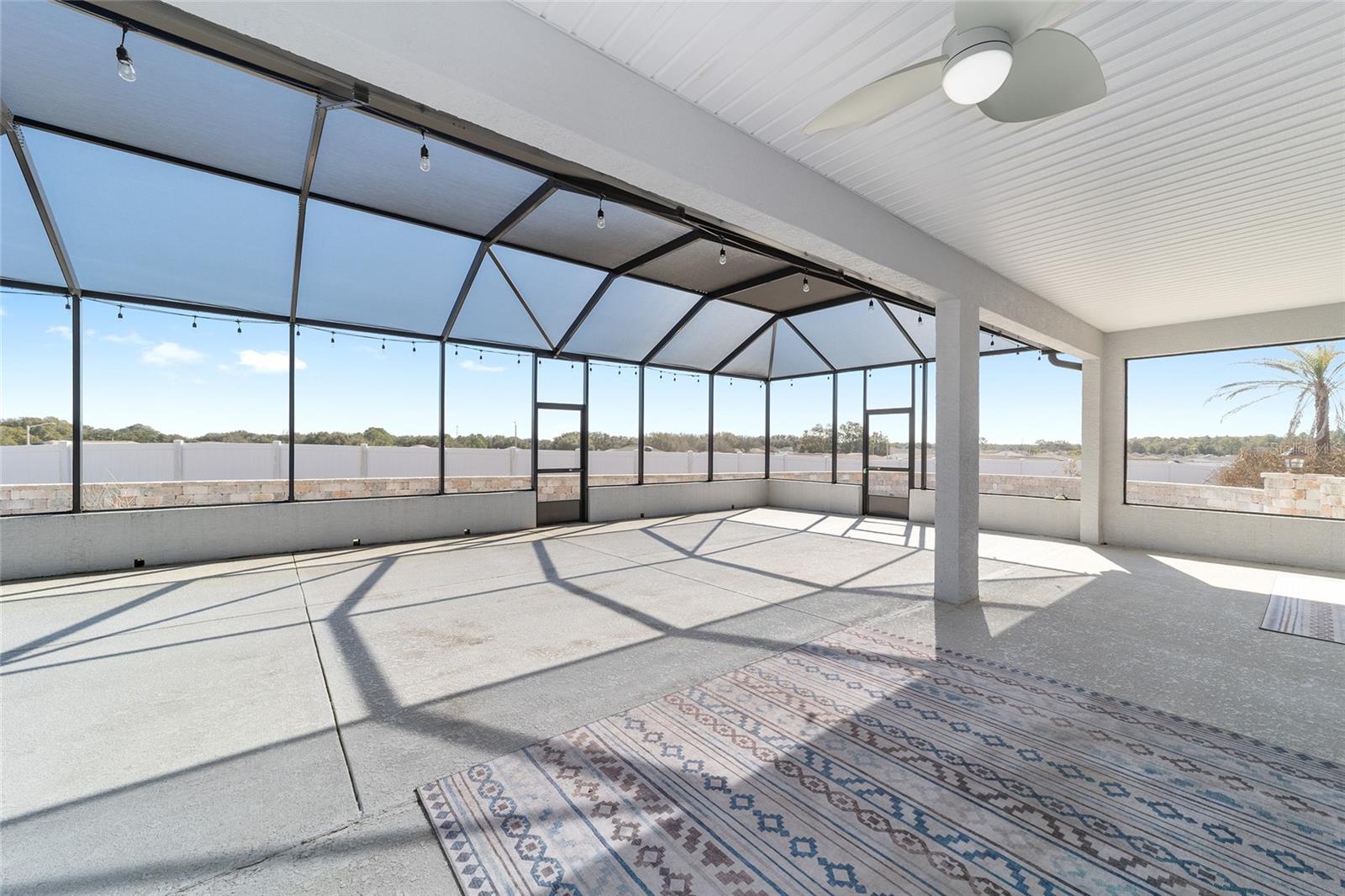 Image 7 of 42 For 9621 100th Terrace