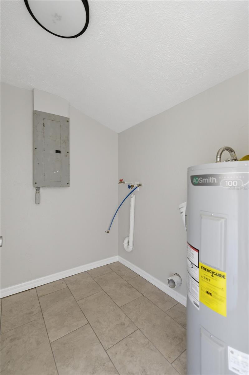 Image 15 of 22 For 1513 13th Avenue