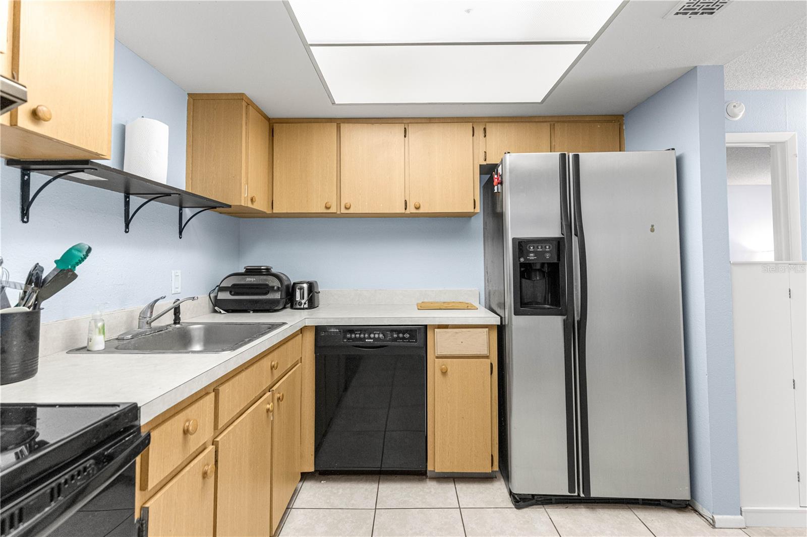 Image 10 of 33 For 588 Fairways Lane E201