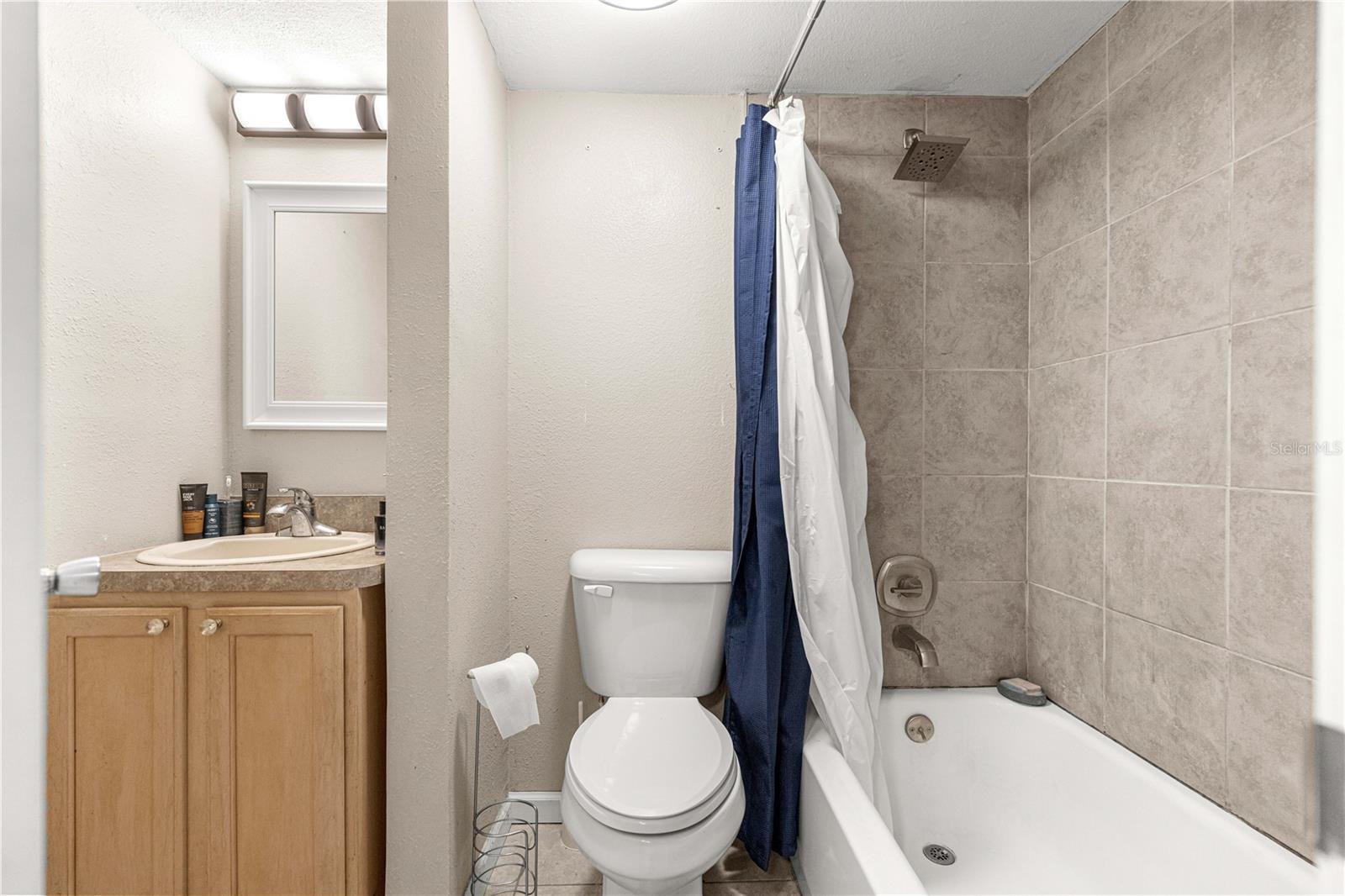 Image 16 of 33 For 588 Fairways Lane E201