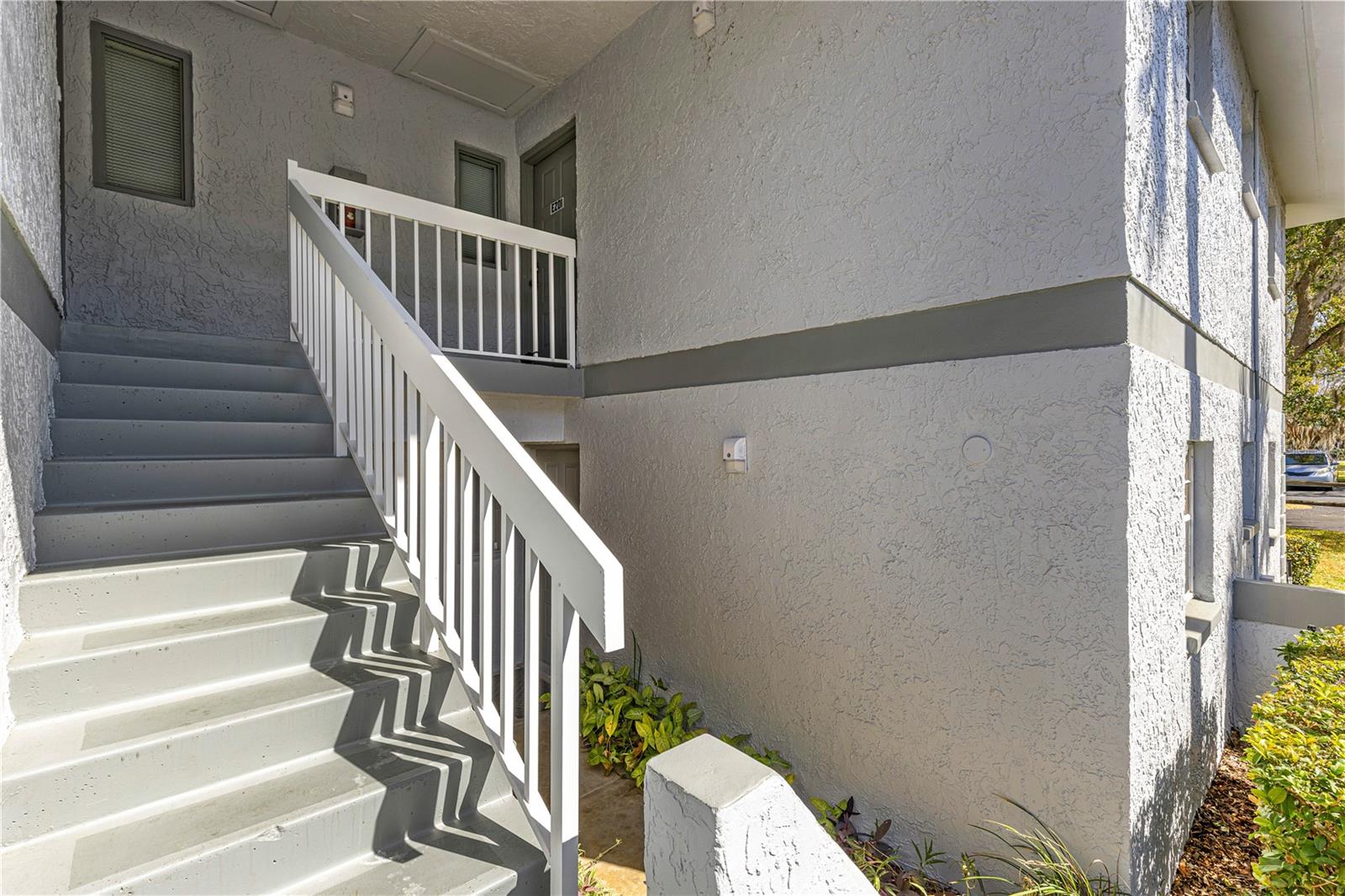 Image 3 of 33 For 588 Fairways Lane E201