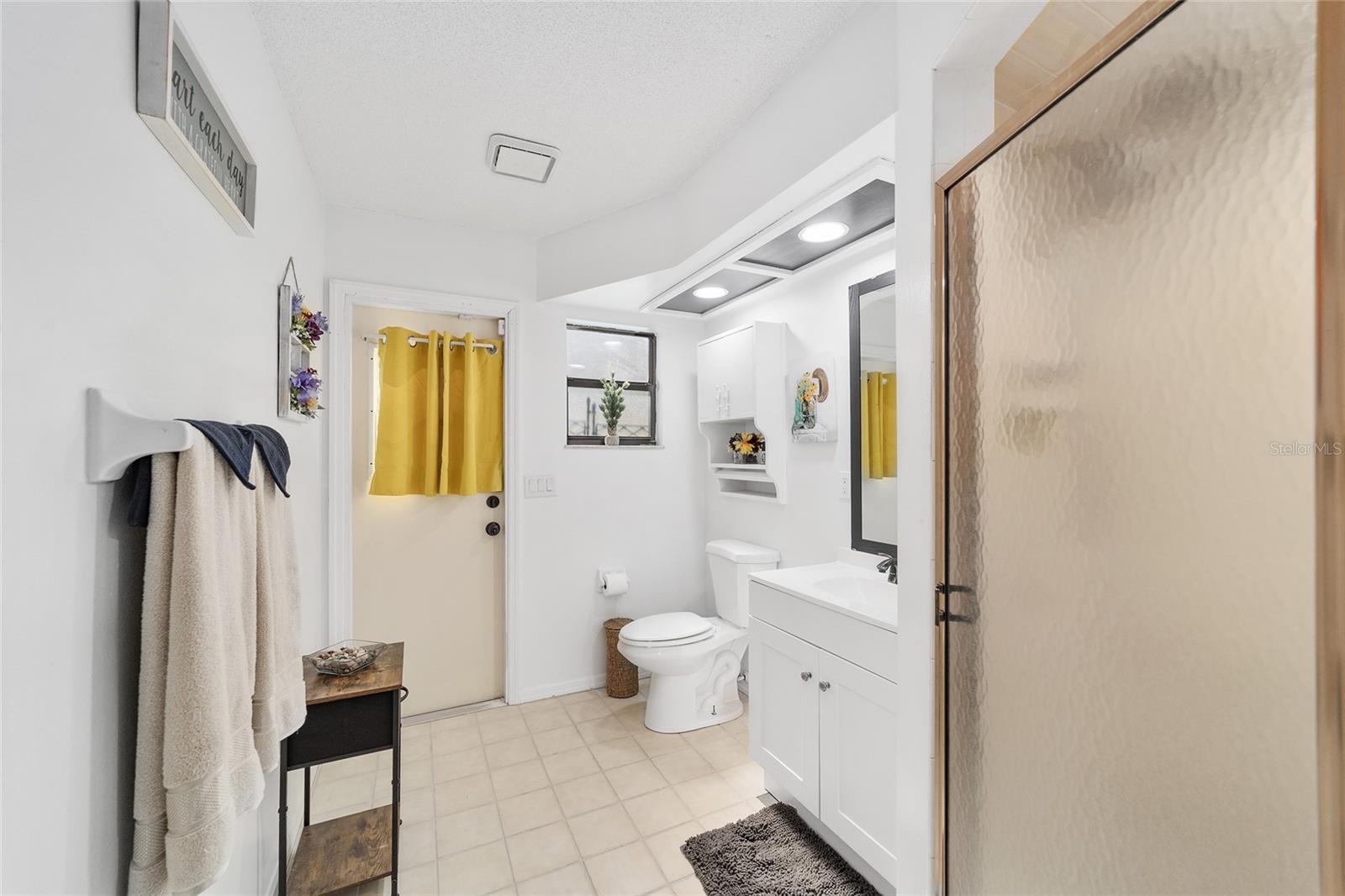 Image 27 of 78 For 13140 Thexa Terrace