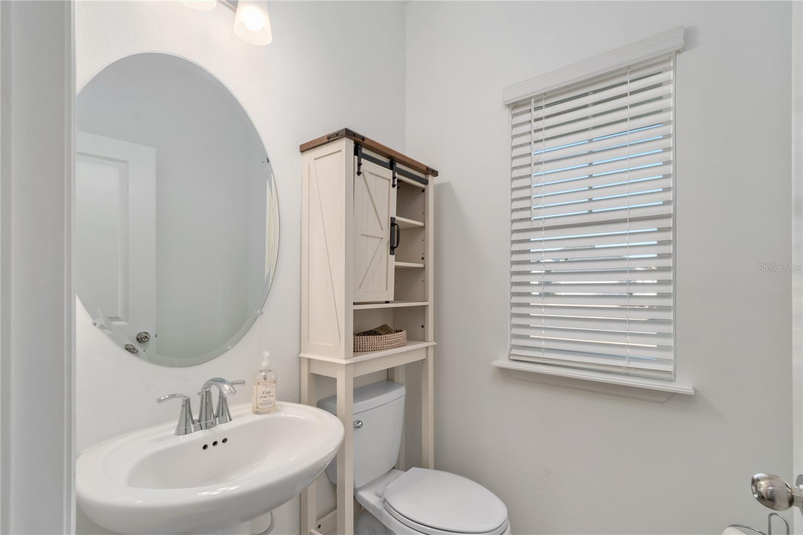 Image 18 of 44 For 1686 44th Court Road