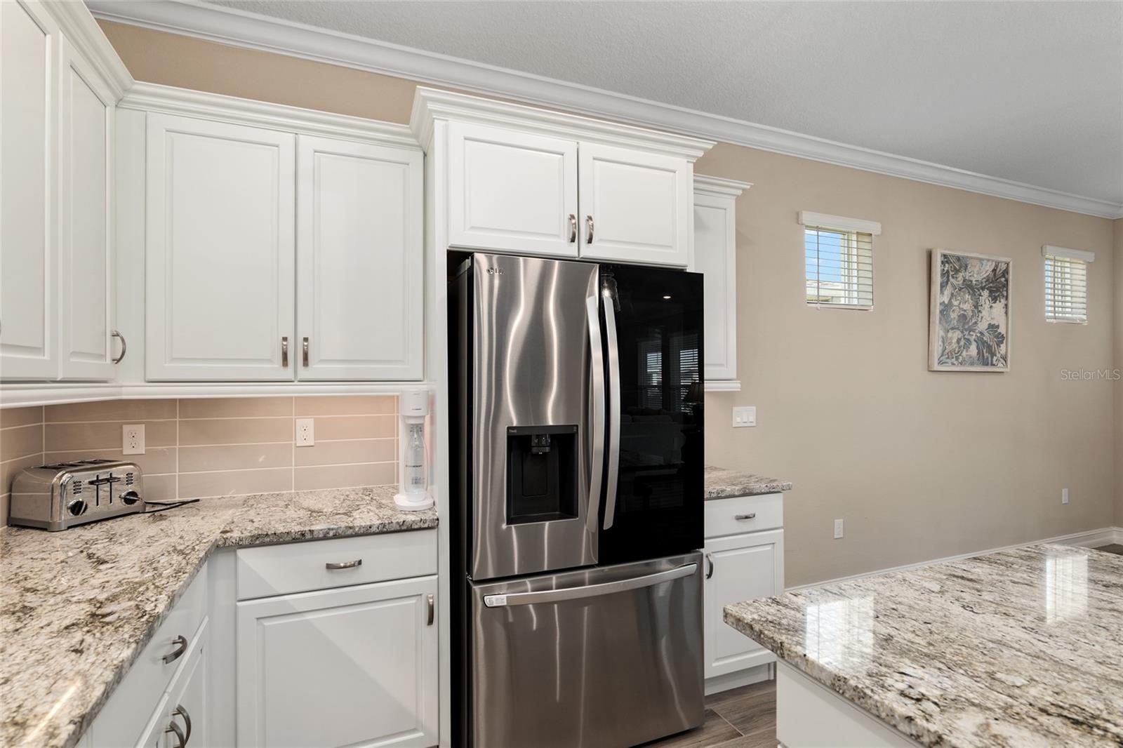 Image 27 of 93 For 4452 53rd Court