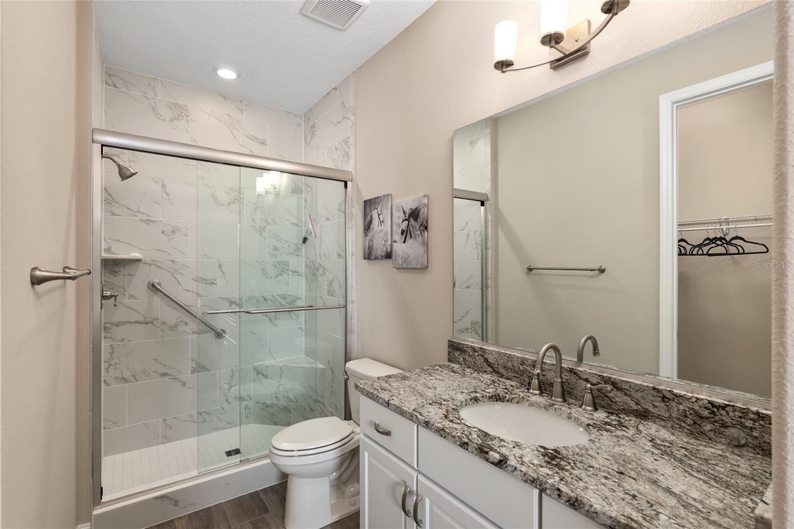 Image 41 of 93 For 4452 53rd Court