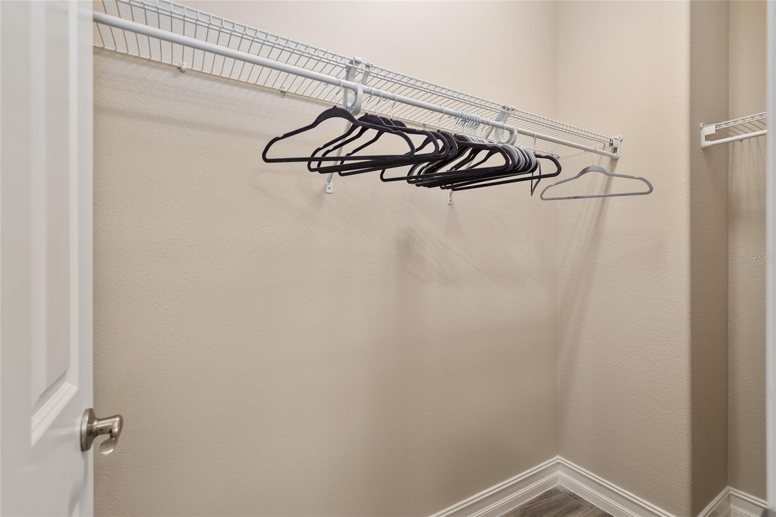 Image 42 of 93 For 4452 53rd Court