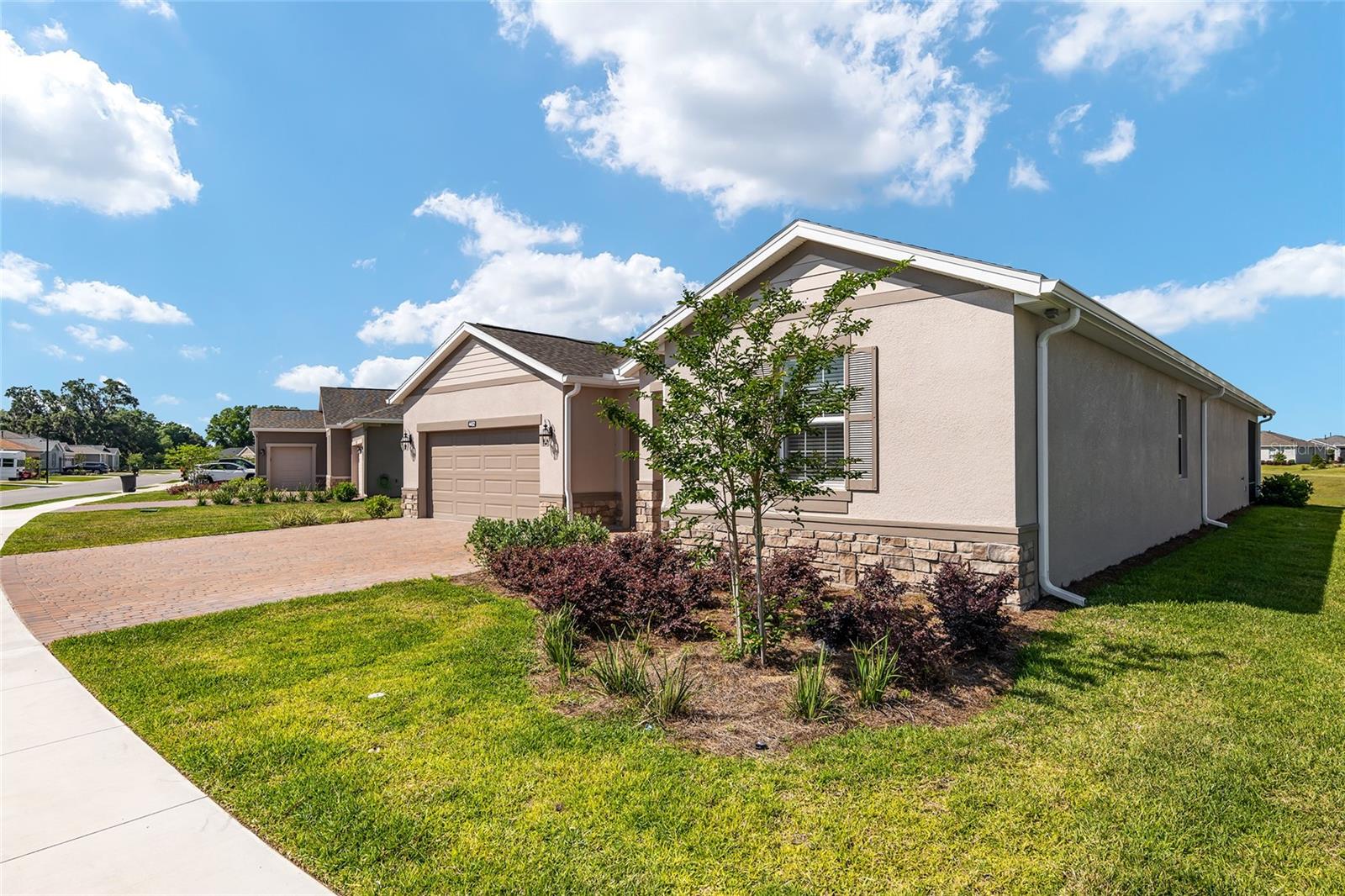 Image 5 of 93 For 4452 53rd Court