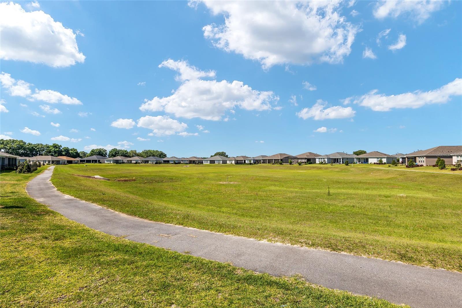 Image 61 of 93 For 4452 53rd Court