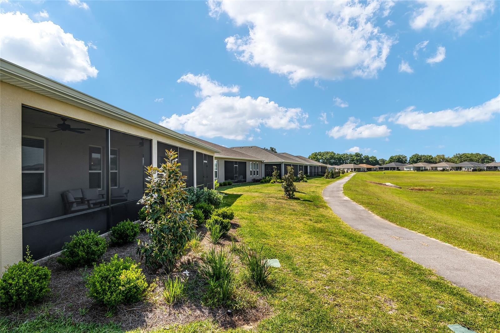 Image 62 of 93 For 4452 53rd Court