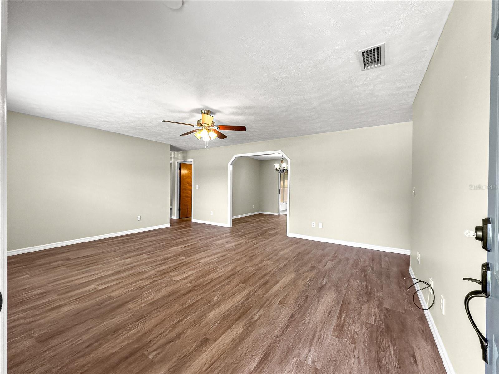 Image 3 of 30 For 10739 44th Terrace