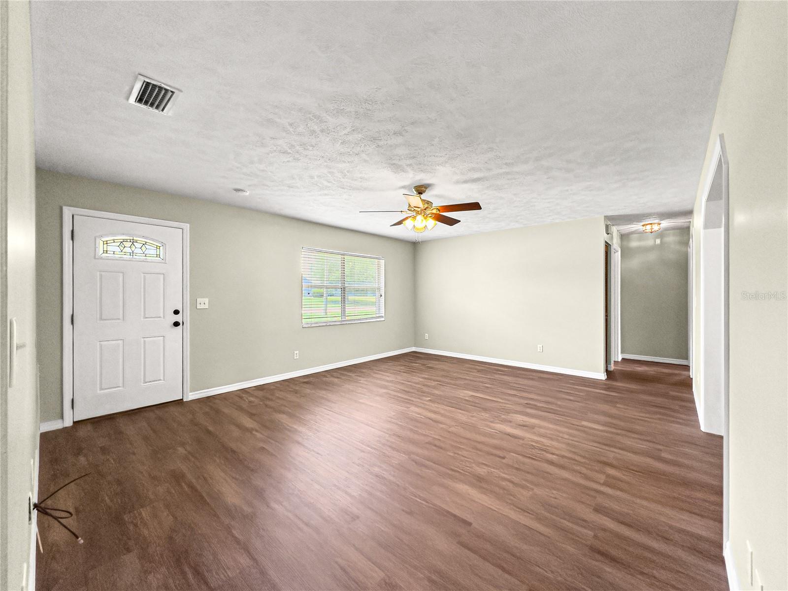 Image 4 of 30 For 10739 44th Terrace