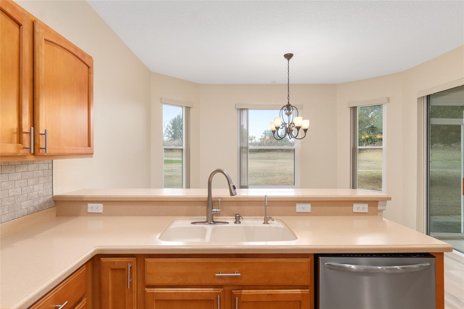 Image 22 of 82 For 15050 14th Avenue Road