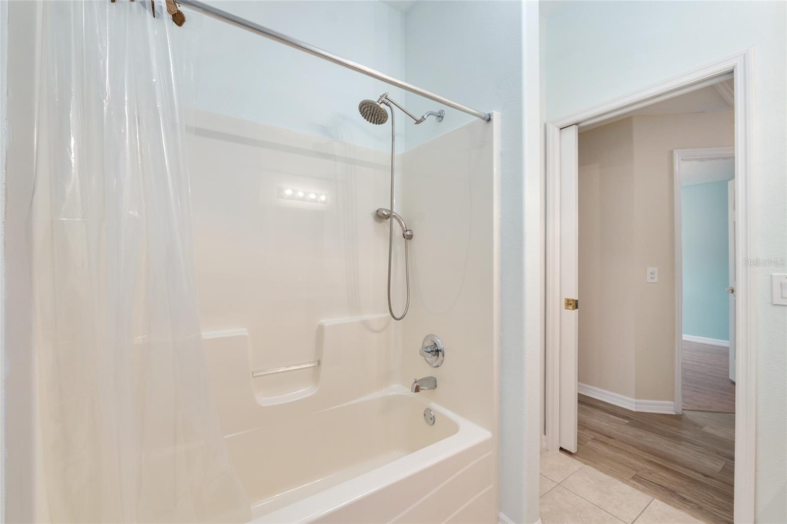 Image 46 of 82 For 15050 14th Avenue Road