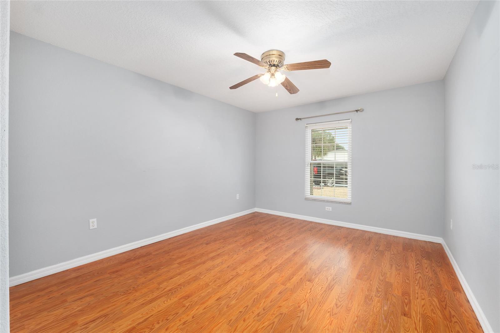 Image 47 of 82 For 15050 14th Avenue Road