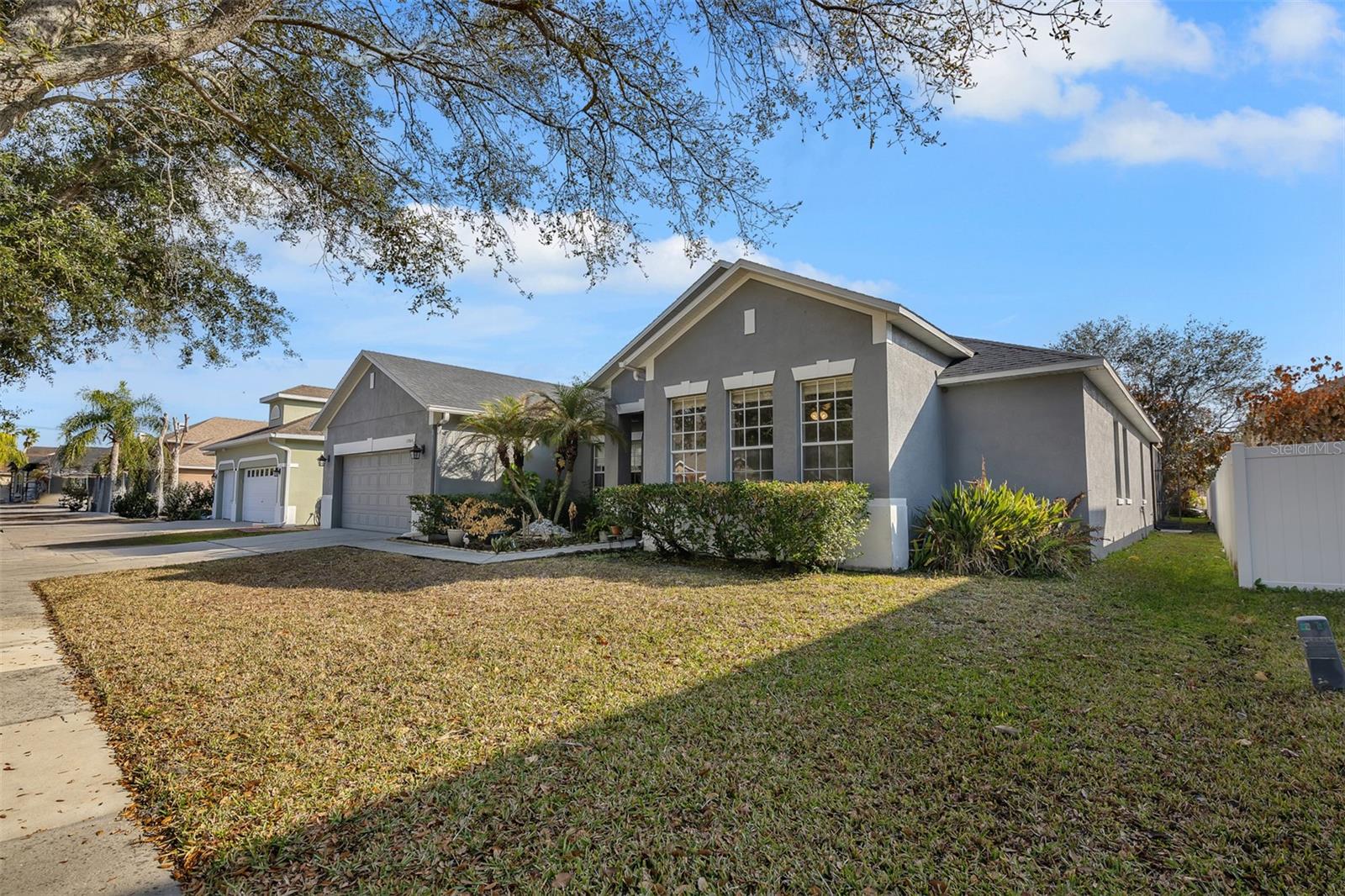 Image 2 of 43 For 13845 Amberleigh Road