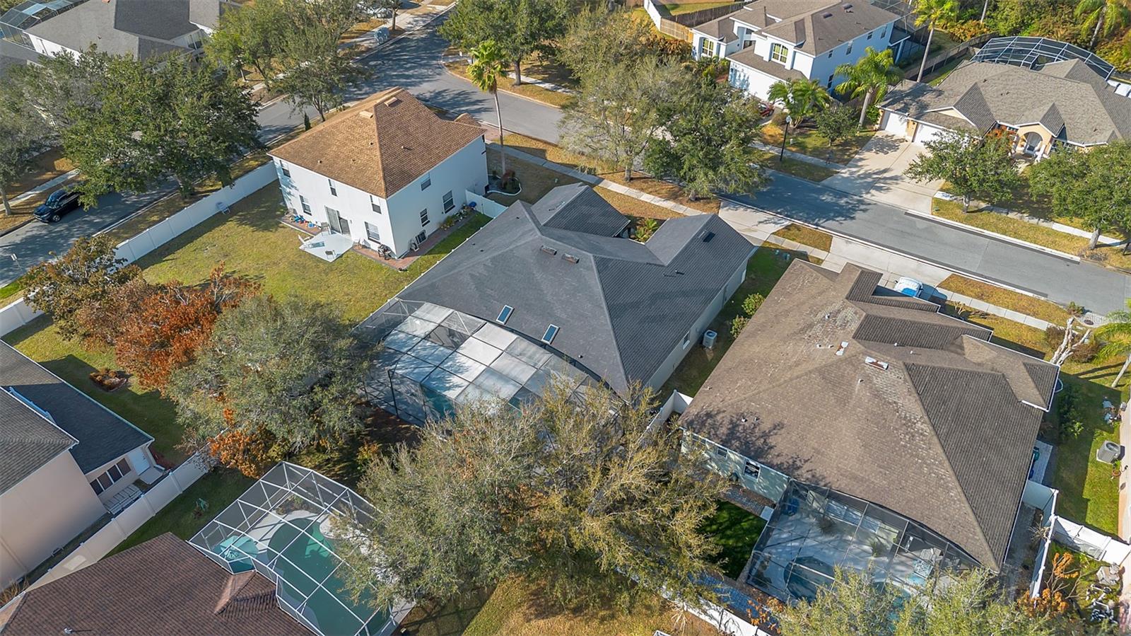 Image 7 of 43 For 13845 Amberleigh Road