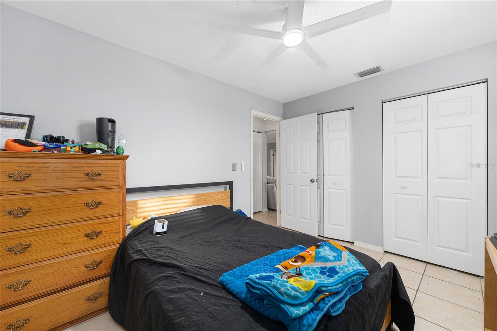 Image 20 of 33 For 3800 24th Court