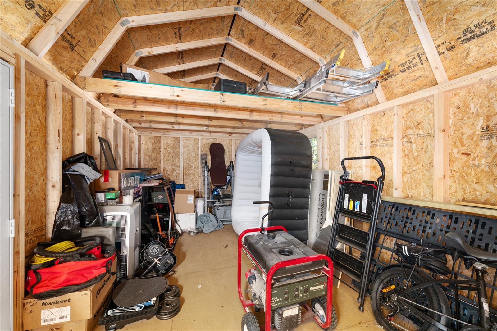 Image 24 of 33 For 3800 24th Court