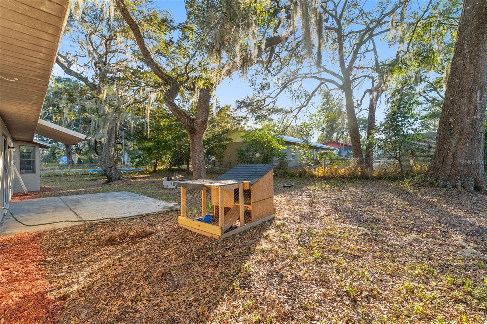 Image 25 of 33 For 3800 24th Court